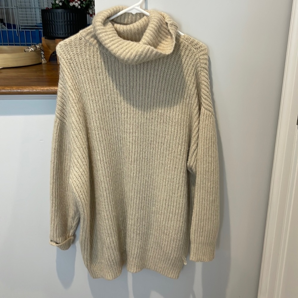 Oversize sweater or sweater dress size small